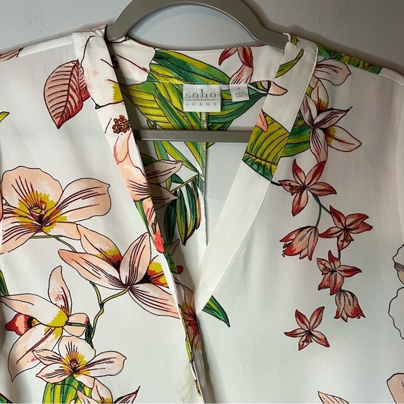 Women’s Soho pink floral mock wrap blouse size small S - Picture 2 of 5